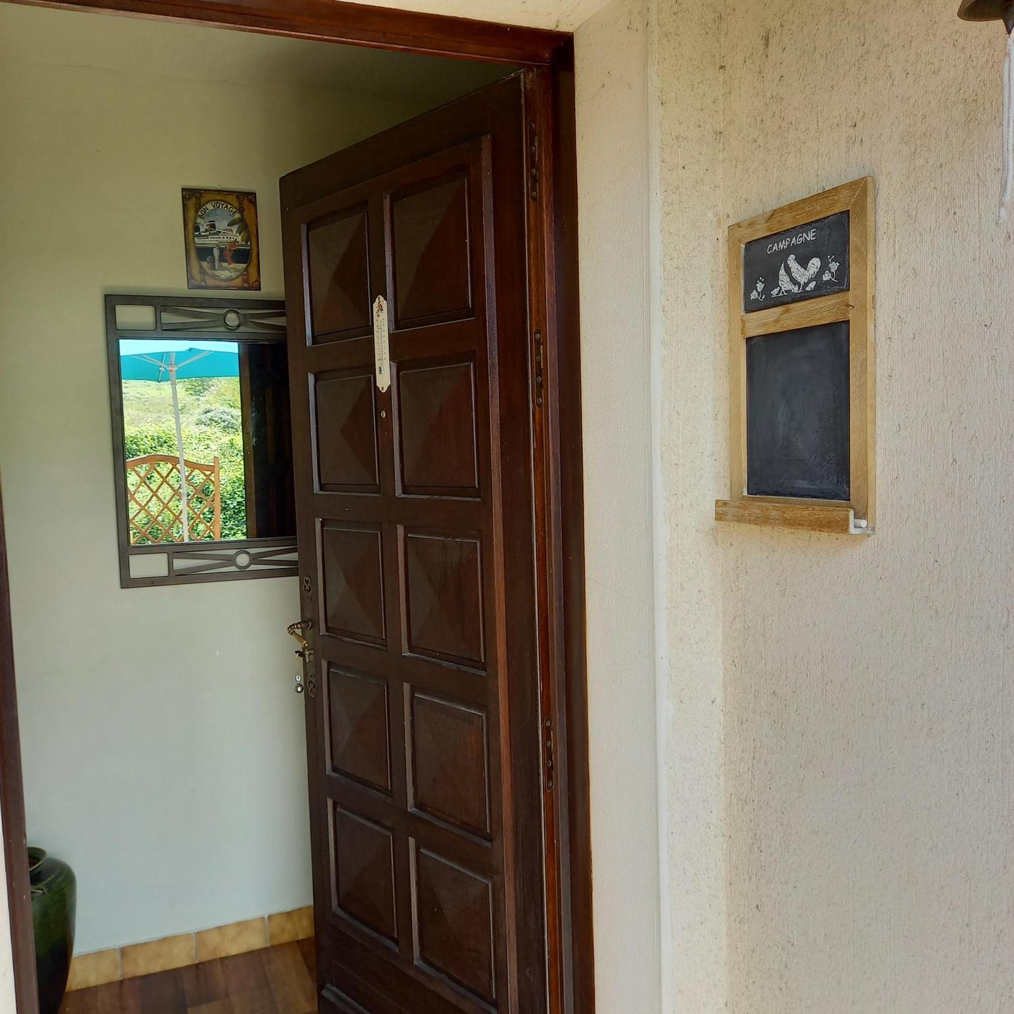 L'abri Apartment *